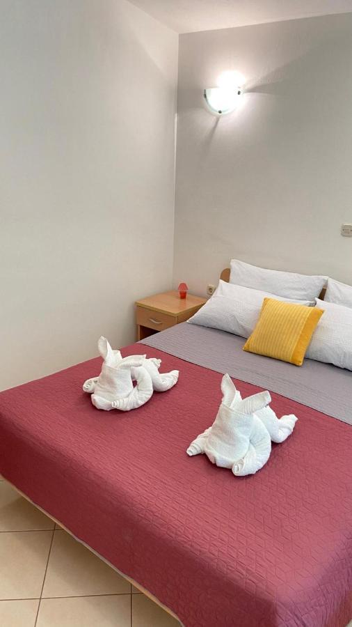 Apartments Tiho & Jelena บลัตเซ ภายนอก รูปภาพ