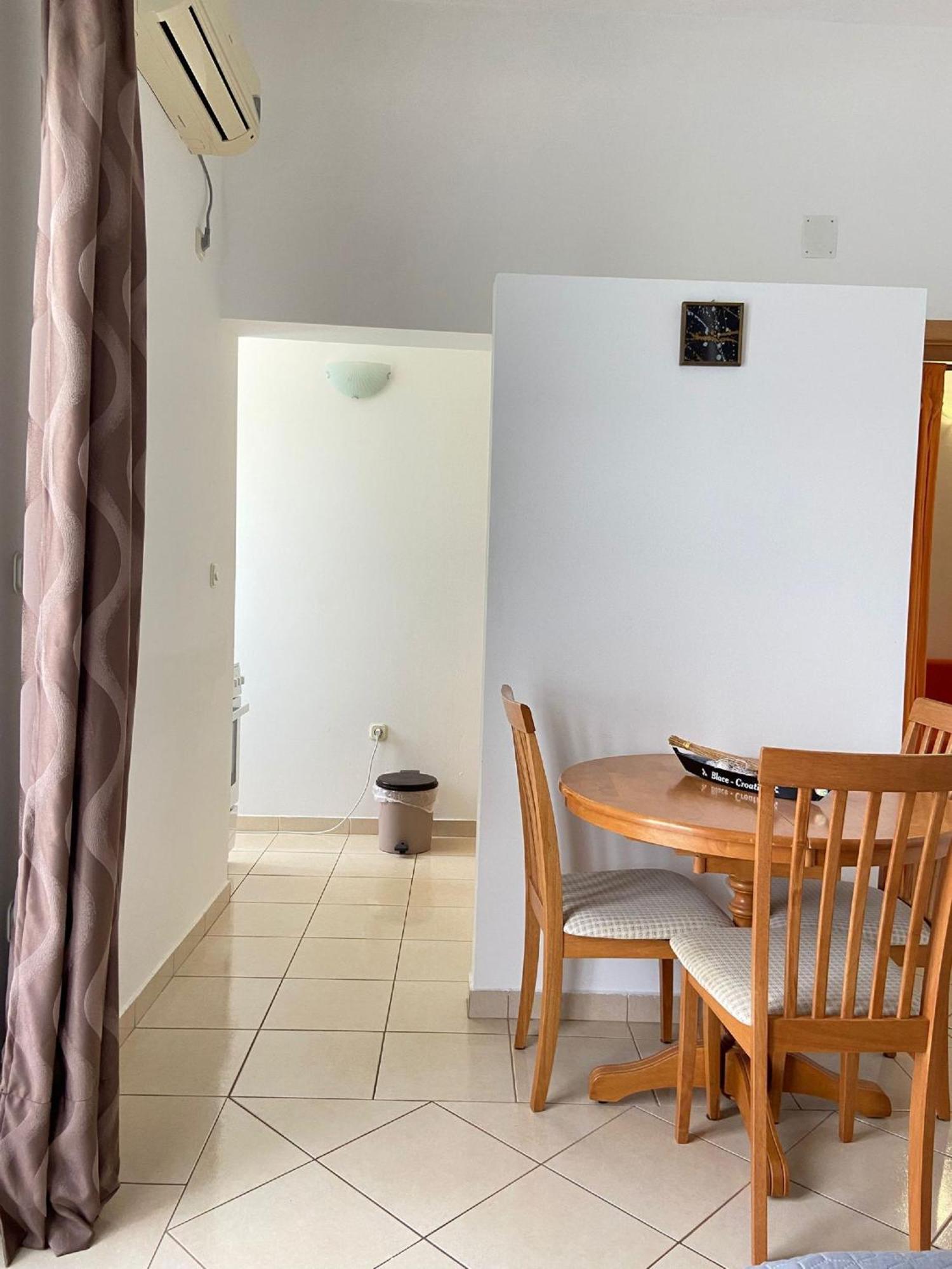 Apartments Tiho & Jelena บลัตเซ ภายนอก รูปภาพ