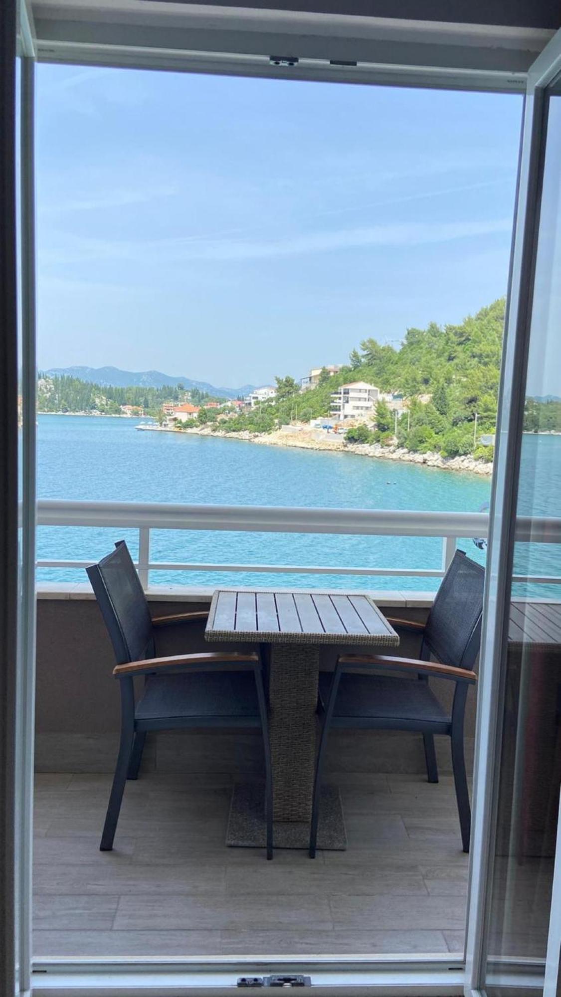 Apartments Tiho & Jelena บลัตเซ ภายนอก รูปภาพ